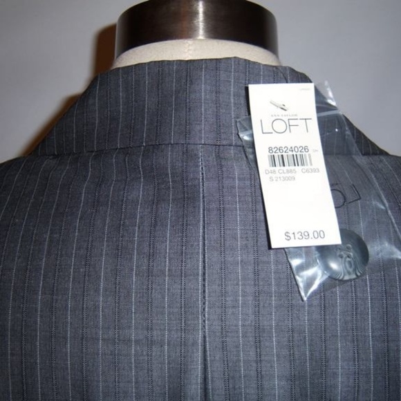NWT The LIMITED Lined 2-button Blazer - Picture 7 of 8